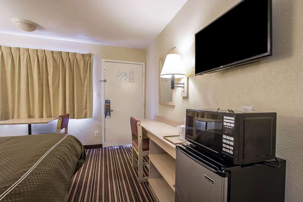 Rodeway Inn Memphis Bilik gambar